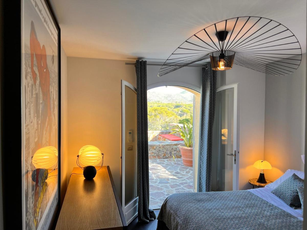Villa familiale avec vue imprenable Saint-Raphaël Extérieur photo