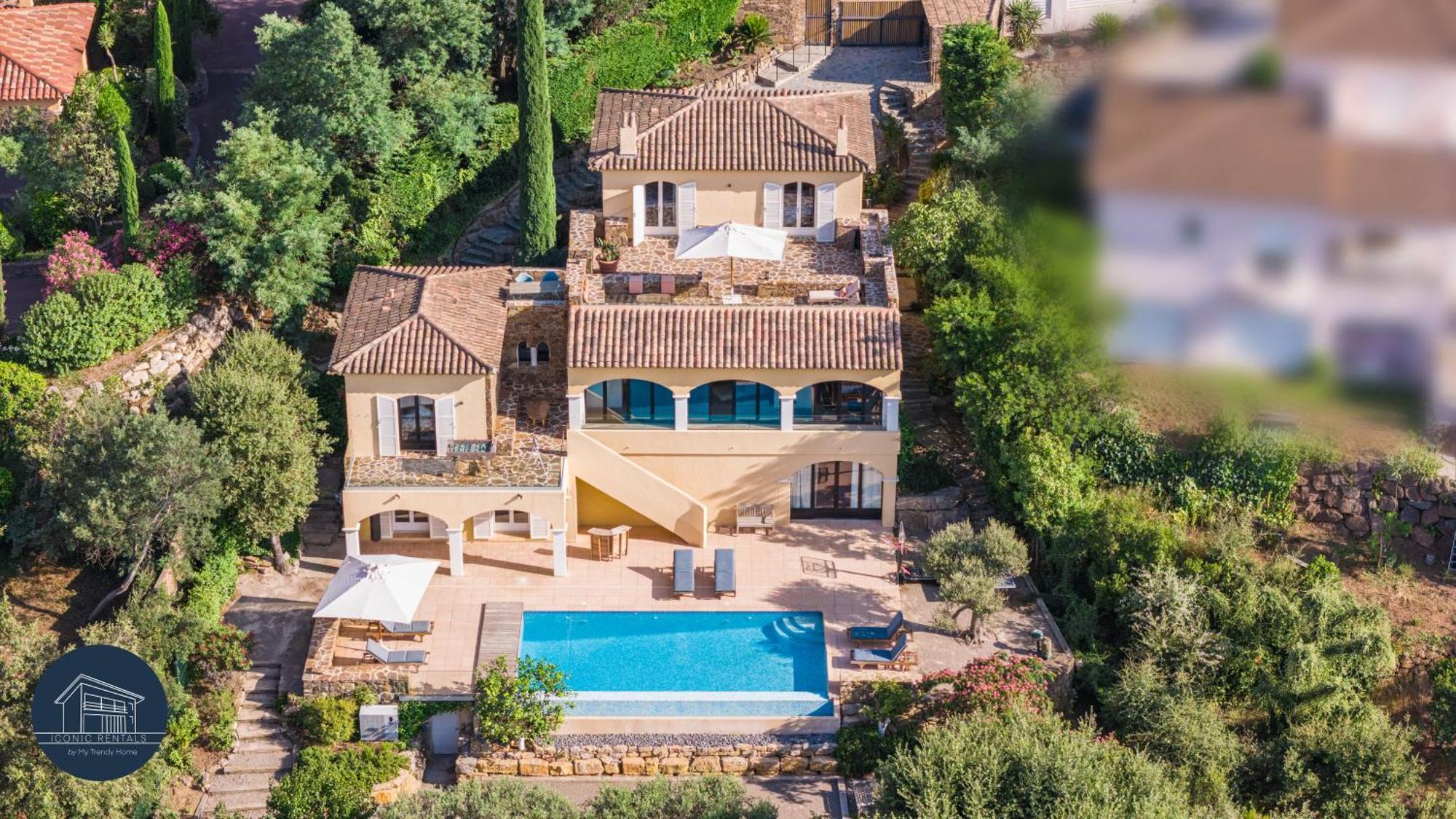 Villa familiale avec vue imprenable Saint-Raphaël Extérieur photo