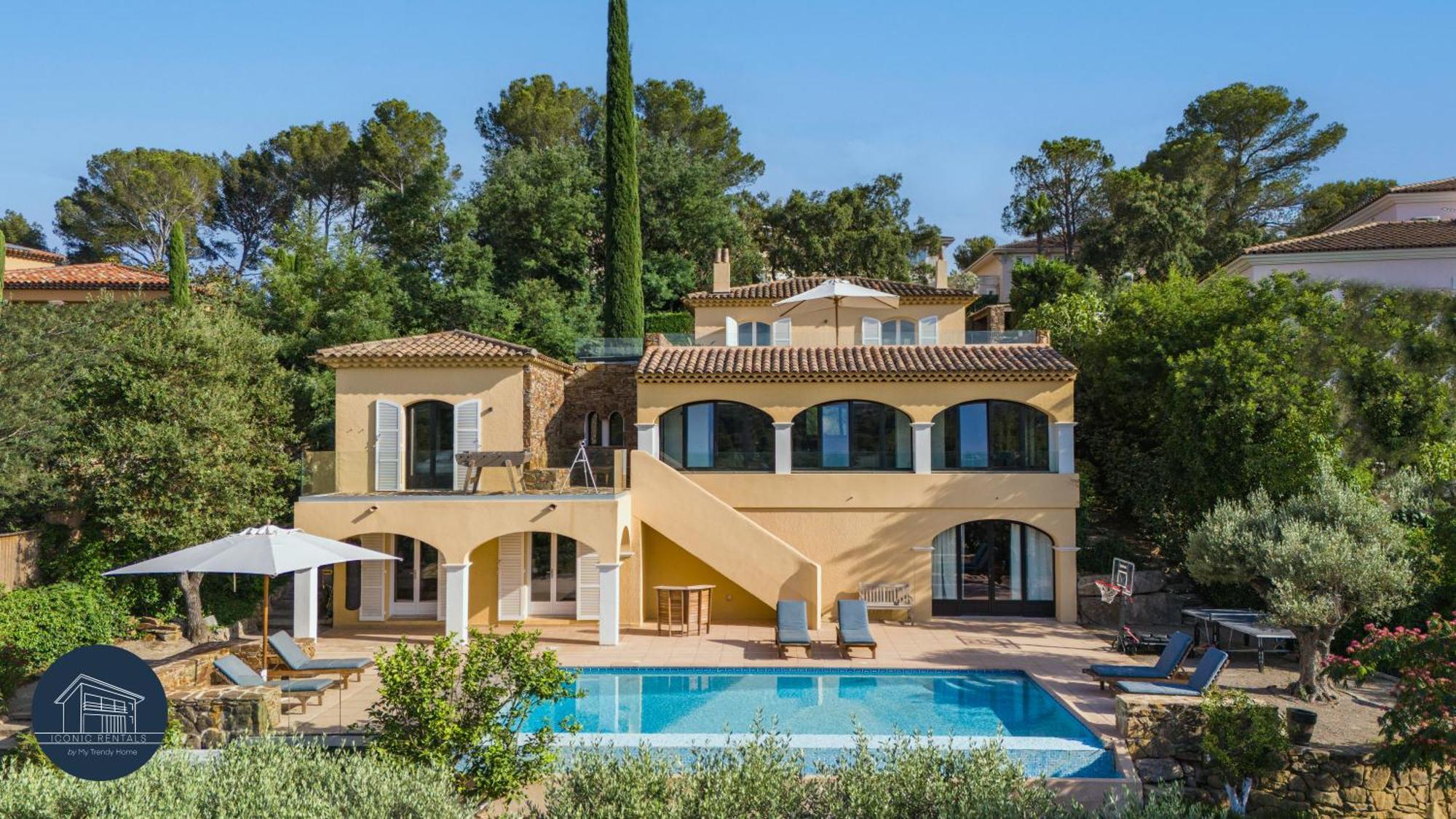 Villa familiale avec vue imprenable Saint-Raphaël Extérieur photo