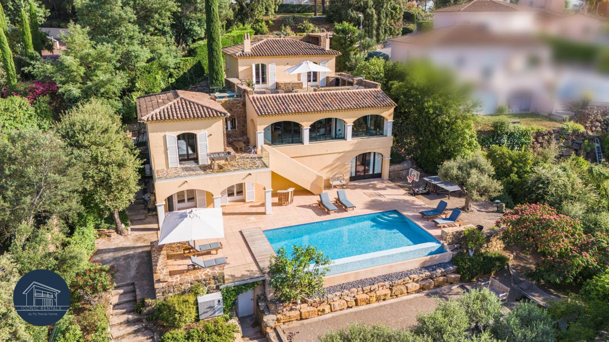 Villa familiale avec vue imprenable Saint-Raphaël Extérieur photo