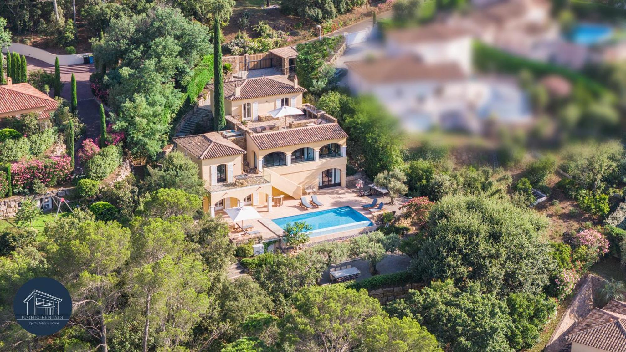 Villa familiale avec vue imprenable Saint-Raphaël Extérieur photo